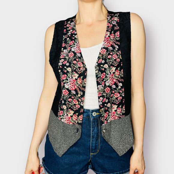 90s 2 X 5 Black Lace Floral Vest - Picture 2 of 9